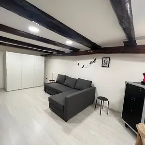 La Casa Di Marty , Naples Italie